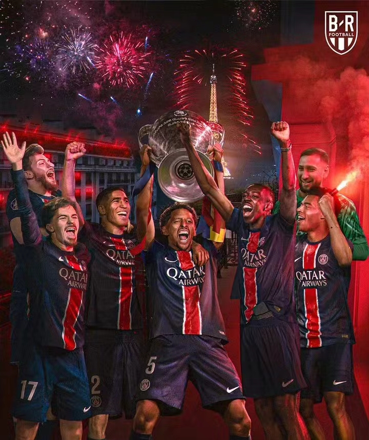 Il Paris Saint-Germain ha spezzato la maledizione della Champions League e l'ha vinta.